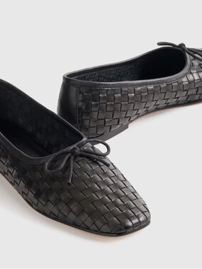 Quince Women Italian
Leather Handwoven
Square Toe Ballet Flat
Black 10